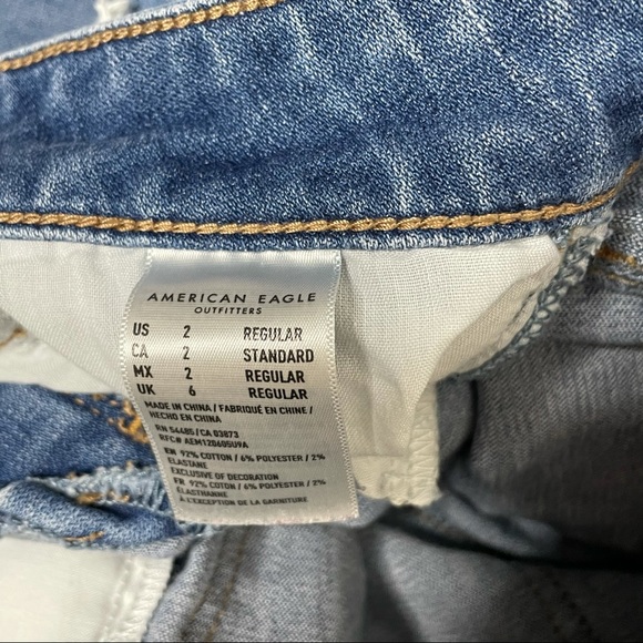 AMERICAN EAGLE Hi-Rise Jegging Crop Jeans - Picture 8 of 10